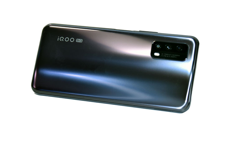 长续航+高刷新超值5G手机 iQOO Z1x优科技全面体验