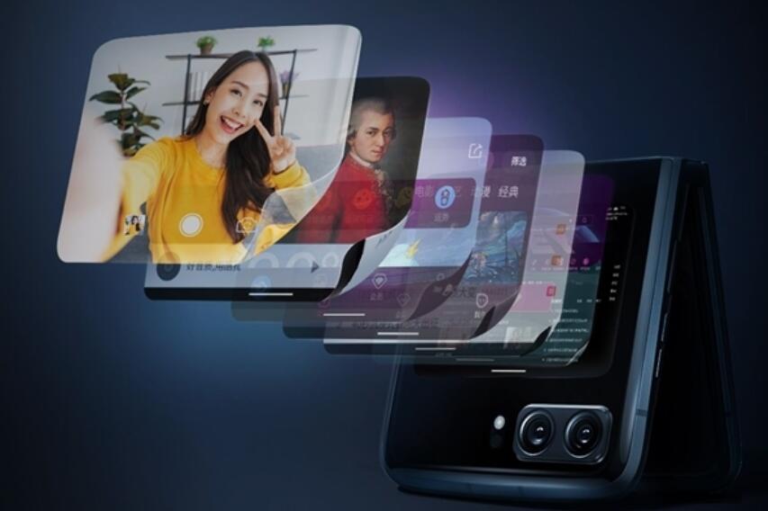 moto razr 2022演示外屏打游戏 网友：心灵手巧