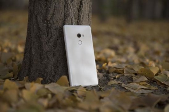 小米MIX 2推送安卓8.0稳定版：全面屏手势＋人脸解锁