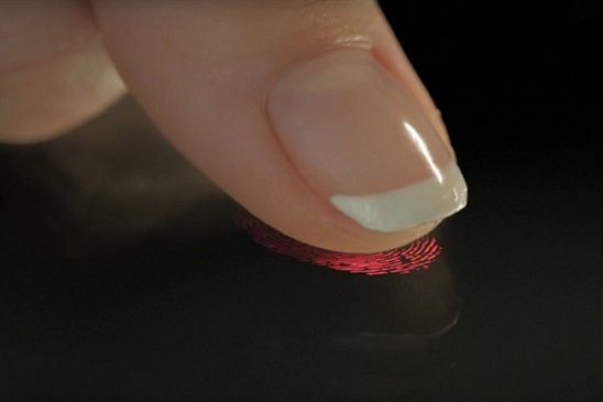 诺基亚9屏下指纹确认 可惜还是刘海屏