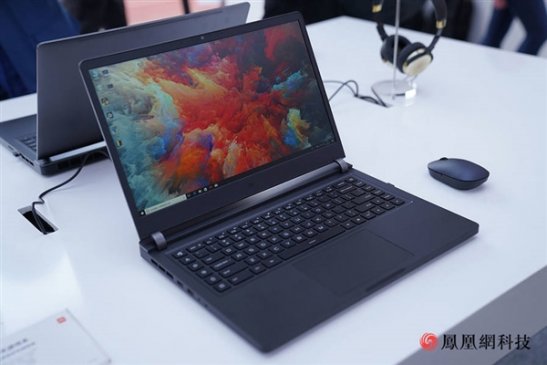 小米游戏本图赏：3+2大直径加粗热管 散热给力