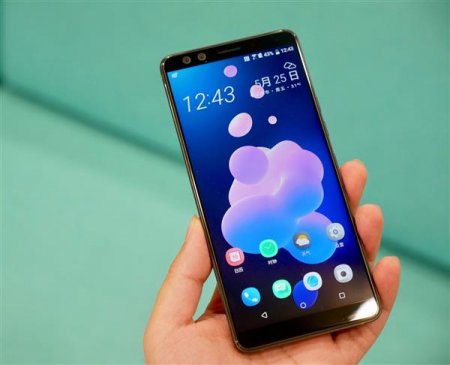 DXO最强双摄！HTC U12+体验：骁龙845高性能撑起VR