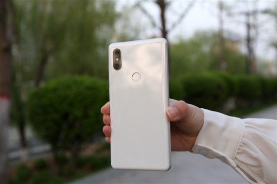 配色齐全！小米MIX 2S现货开售：骁龙845加持