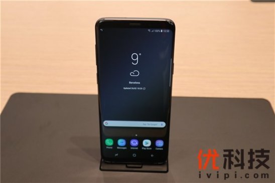 无2K不A屏 为什么OLED屏幕需要更高的分辨率？