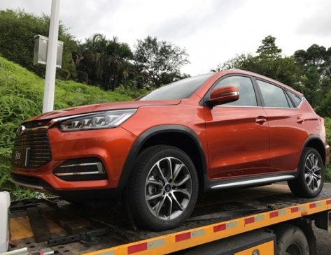 内外变化大 比亚迪新款宋EV谍照曝光