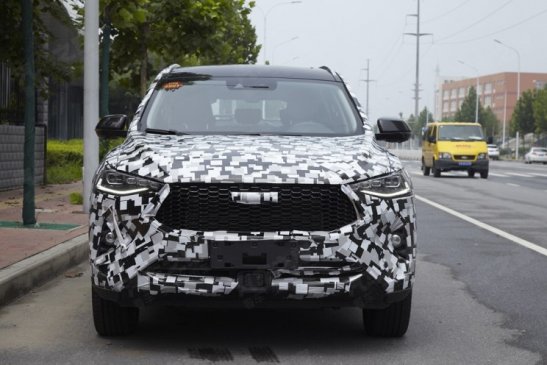 哈弗F系列再添新丁 哈弗F7谍照曝光