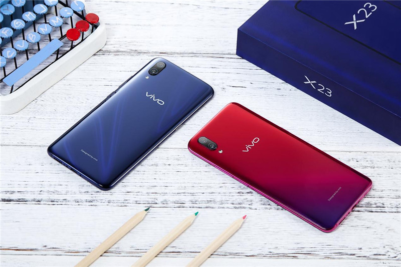 8GB+128GB超大内存与 Dual-Turbo引擎，vivo X23更快更流畅