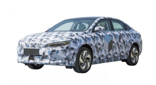 又增悍将 曝吉利全新纯电动GE11谍照