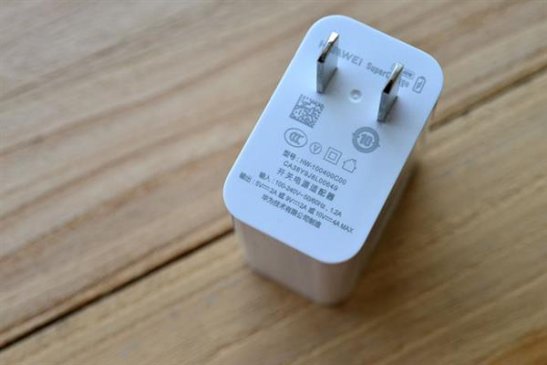 荣耀Magic2充电及续航体验：40W看得见的超级快充