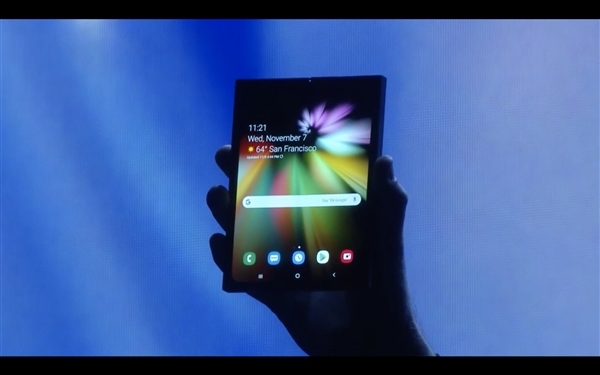 <a href='https://www.samsung.com/cn/' target='_blank'><u>三星</u></a>专利曝光：可连续折叠两次的手机来了