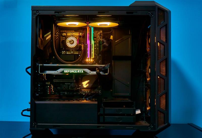 灯效高级绝不漏液！玩家风暴船长240 PRO水冷散热器评测：轻松压制9900K