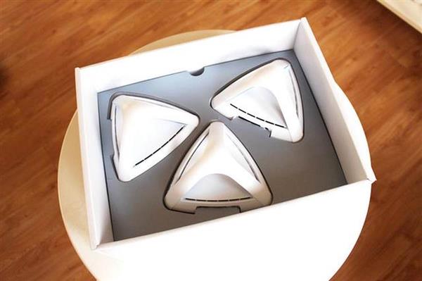 华硕Lyra Trio金字塔路由上手：大户型Wi-Fi覆盖无死角