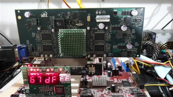 3dfx终极显卡Rampage突然问世：能跑3DMark和《马克思佩恩》