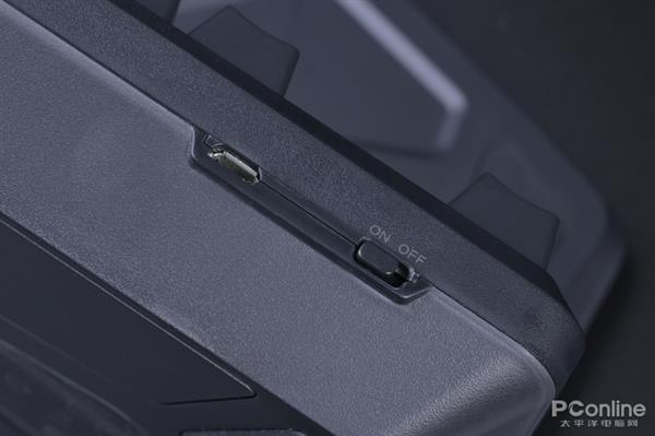 雷柏V550 RGB机械键盘上手：只有36个按键 为游戏而生