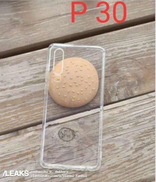 华为P30/P30 Pro保护壳曝光：三摄+氙气灯？