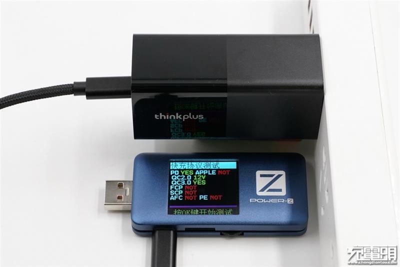 联想thinkplus口红电源拆解：内部设计精湛