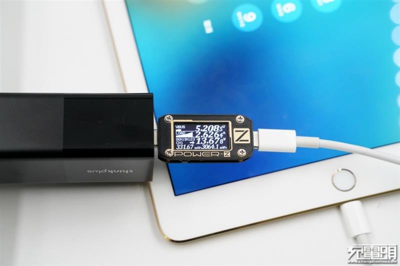 联想thinkplus口红电源拆解：内部设计精湛