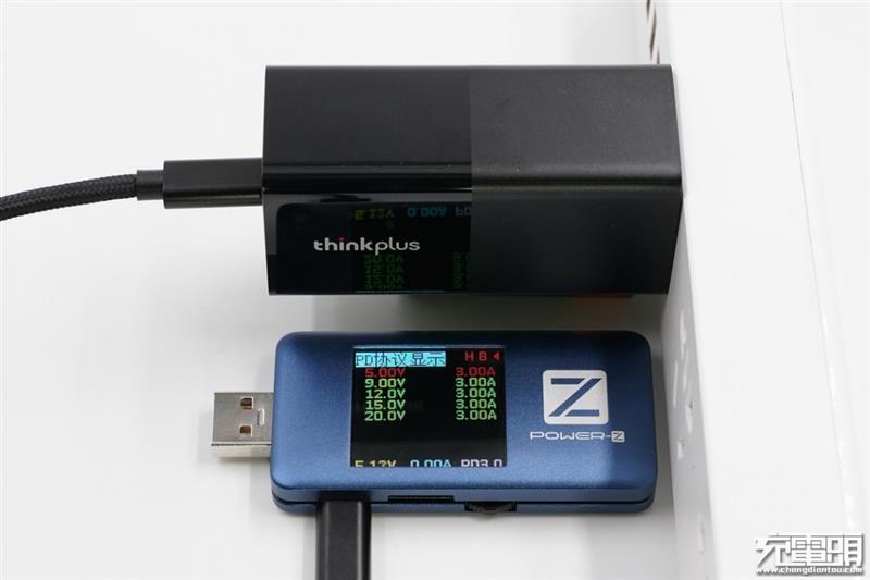 联想thinkplus口红电源拆解：内部设计精湛