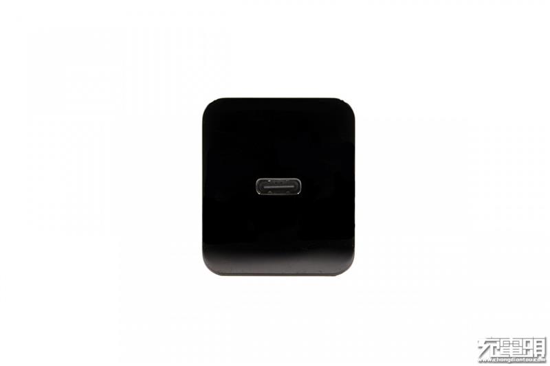 联想thinkplus口红电源拆解：内部设计精湛