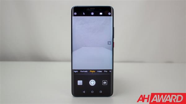 万机丛中它独秀：华为Mate 20 Pro轻松折服众外媒