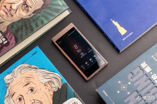 感受三星W2019的人生哲学：回归本质