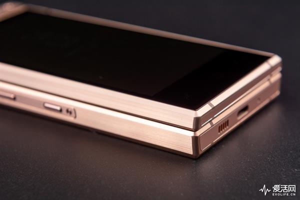 感受三星W2019的人生哲学：回归本质