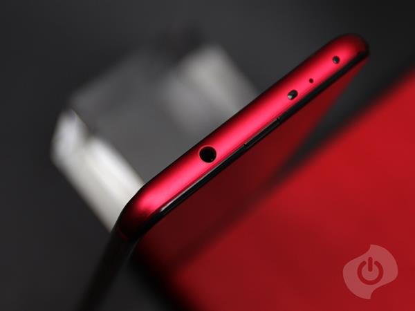 年度收官之作荣耀V20上手：2999元超值