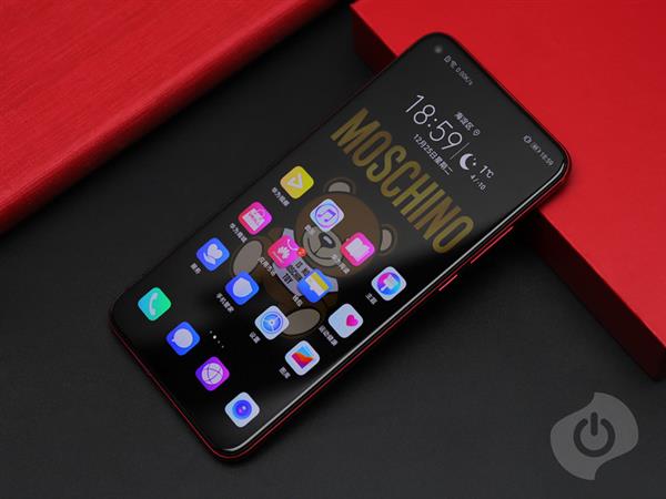 年度收官之作荣耀V20上手：2999元超值