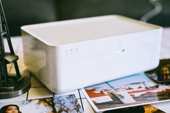 造型时尚简约使用很方便 小米米家照片打印机上手