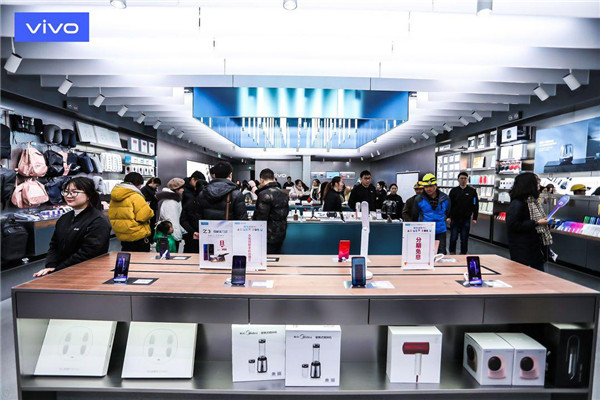 vivo旗舰店全面升级，9店同开带来非凡体验