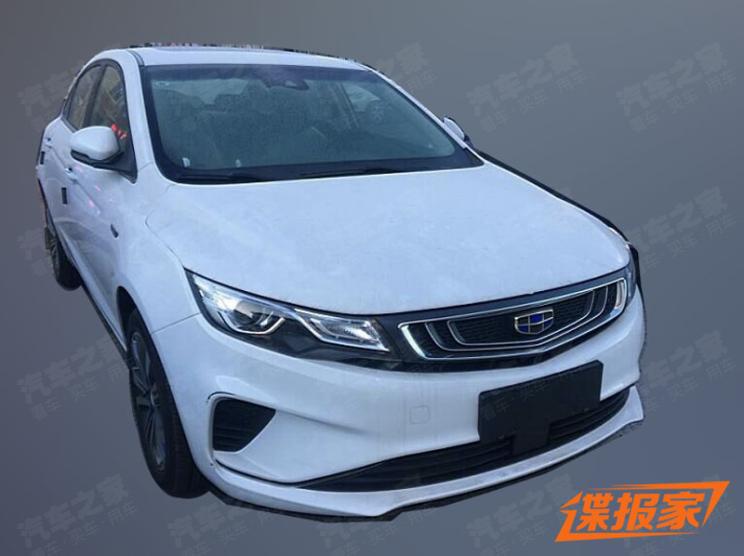 换装全新方向盘 曝新款吉利帝豪GL谍照