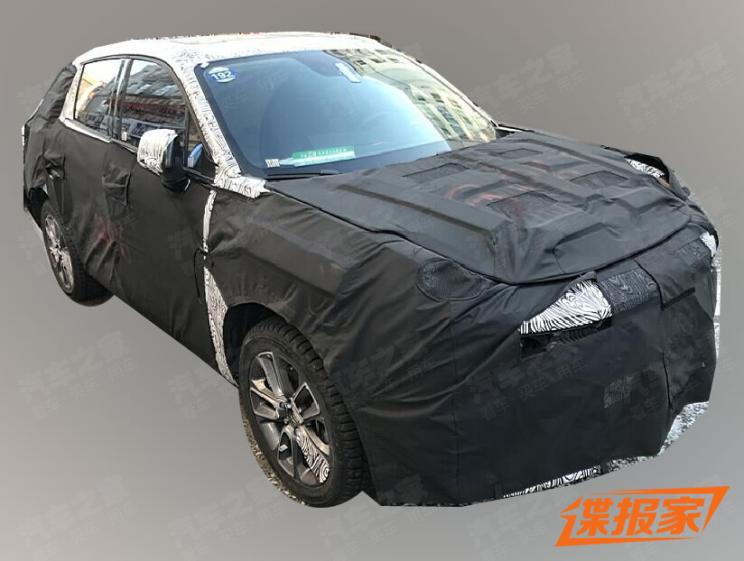 或定位小型SUV 领克BX11测试谍照曝光