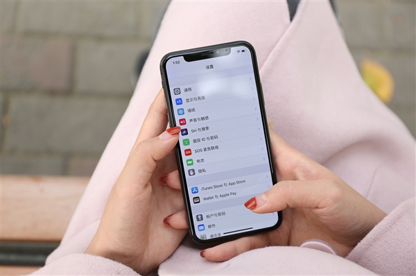 分析师：iPhone更换周期比以往任何时候都长 苹果麻烦了