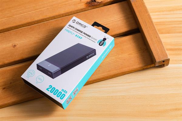 PD18W快充+7种协议 奥睿科20000mAh移动电源上手