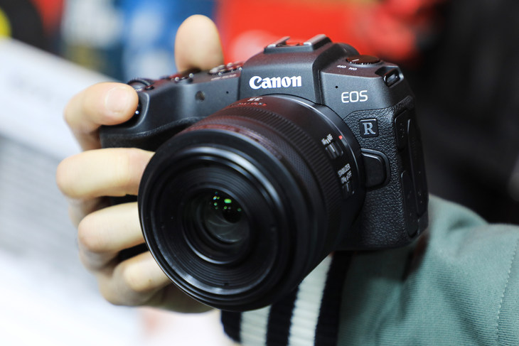 最轻便小巧的EOS全画幅相机 佳能EOS RP专微上手体验