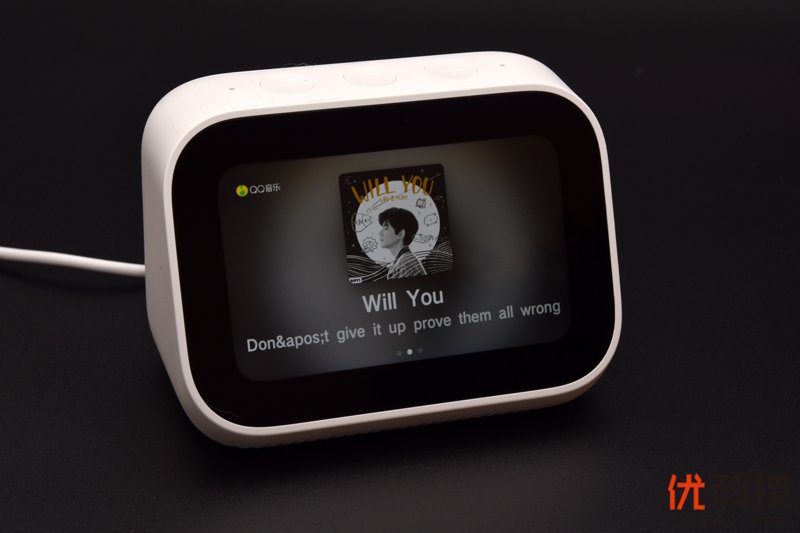 智能家居控制看得见 小爱触屏音箱评测