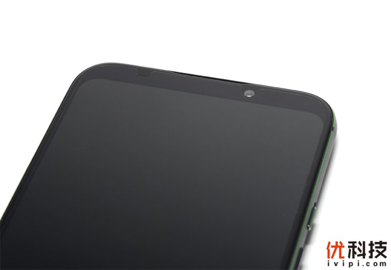 不是所有旗舰都叫游戏手机 黑鲨游戏手机2评测