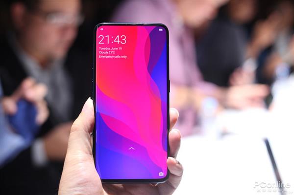 大屏手机横行霸道 小屏旗舰终成情怀