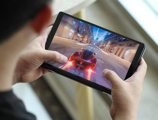 壹号本OneMix3实拍：8.4英寸2K屏的掌上电脑