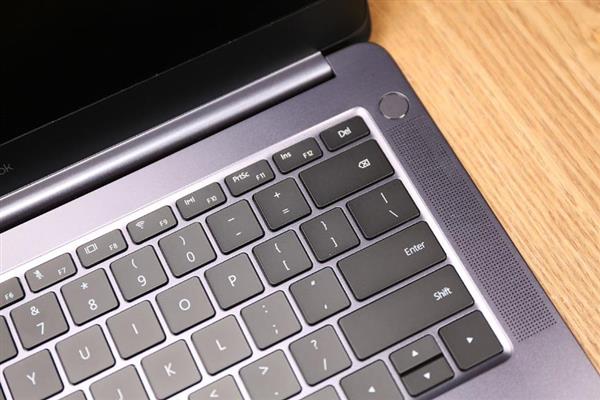 荣耀MagicBook 2019锐龙版评测：性价比再升级 续航提升惊人