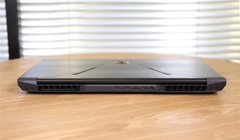 九代酷睿电竞本给你想要的一切！机械革命深海泰坦X9Ti-R评测