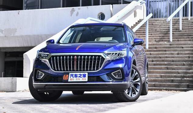 踏上新征程 测试2019款红旗HS5四驱版