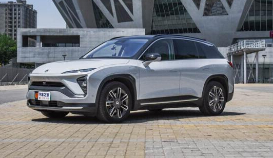 多一分理性 测试蔚来ES6 首发纪念版