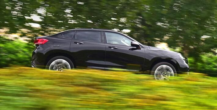 家族进化出的全新物种 试驾WEY VV7 GT