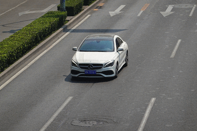 索尼黑卡RX100 VII评测:口袋里的旗舰相机