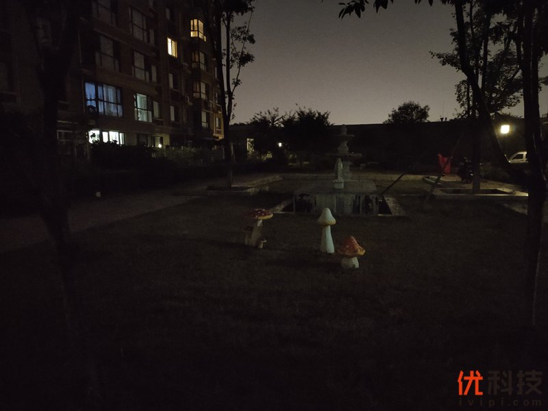 离你最近的5G手机 iQOO Pro 5G版评测