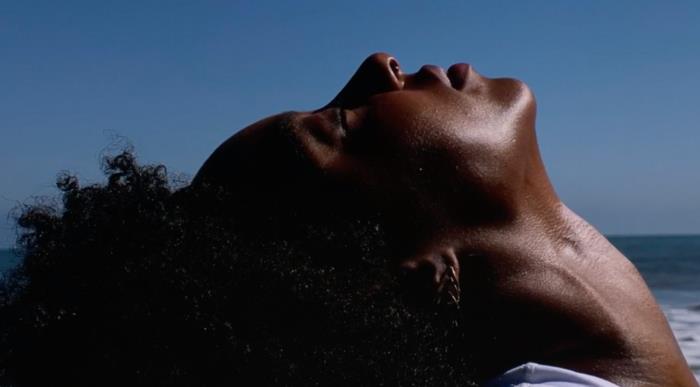 iPhone 11系列评测:5G缺席,它们却凭这些抗衡安卓