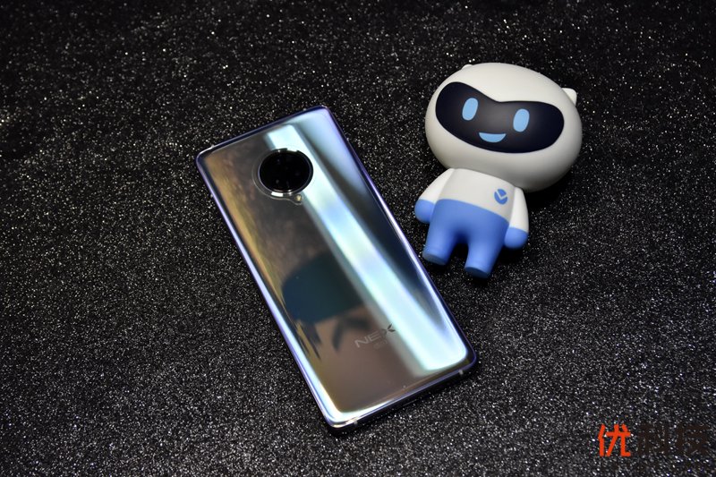 不仅高颜值，还有更多惊喜 vivo NEX 3评测