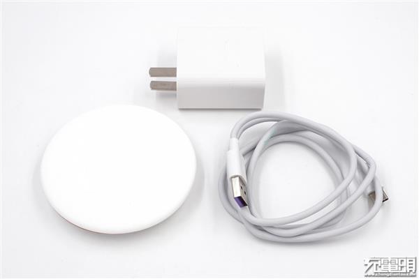 27W无线快充有多快？华为Mate 30无线充电体验