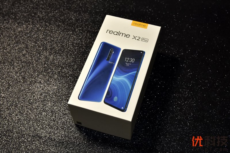 性价比无敌的顶级旗舰机 <a href='https://www.realme.com/realme-x2-pro' target='_blank'><u>realme X2 Pro</u></a>评测